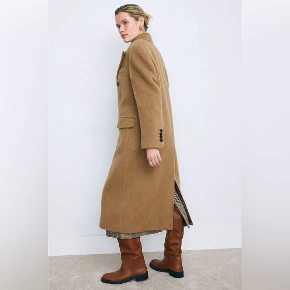 DUNST Tailored Double Breast Wool Coat - Picture 2 of 7